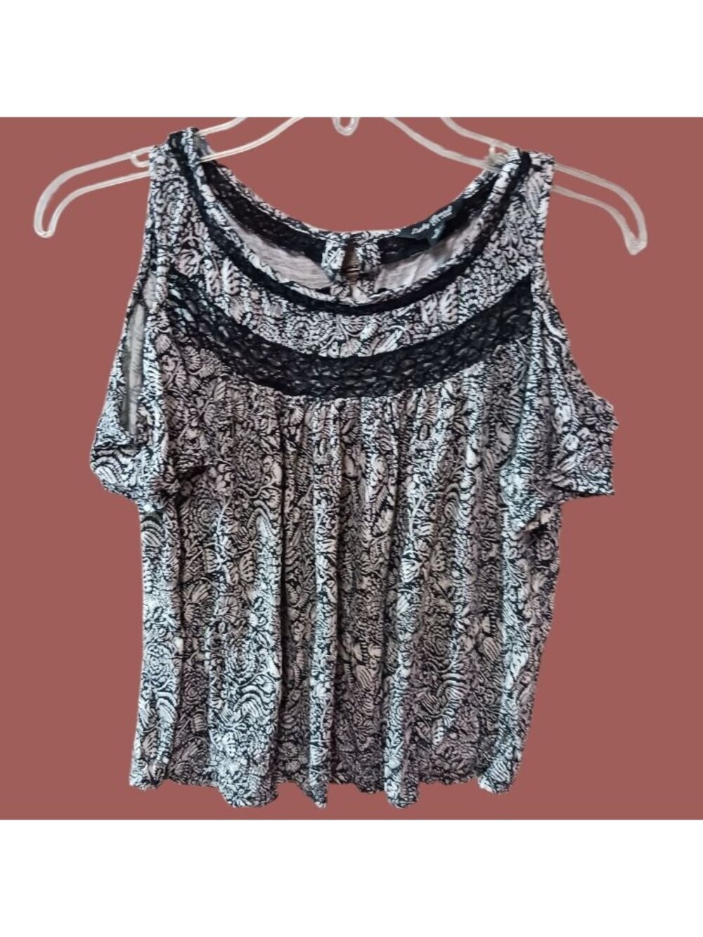 Lucky Brand Womens Cold Shoulder Top Black & White Floral Lace Trim Small